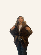 Mantella di visone con cappuccio e cintura