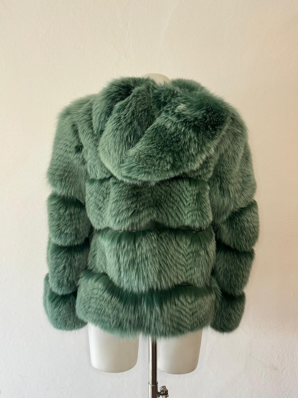 Giacca corta di volpe verde Gucci